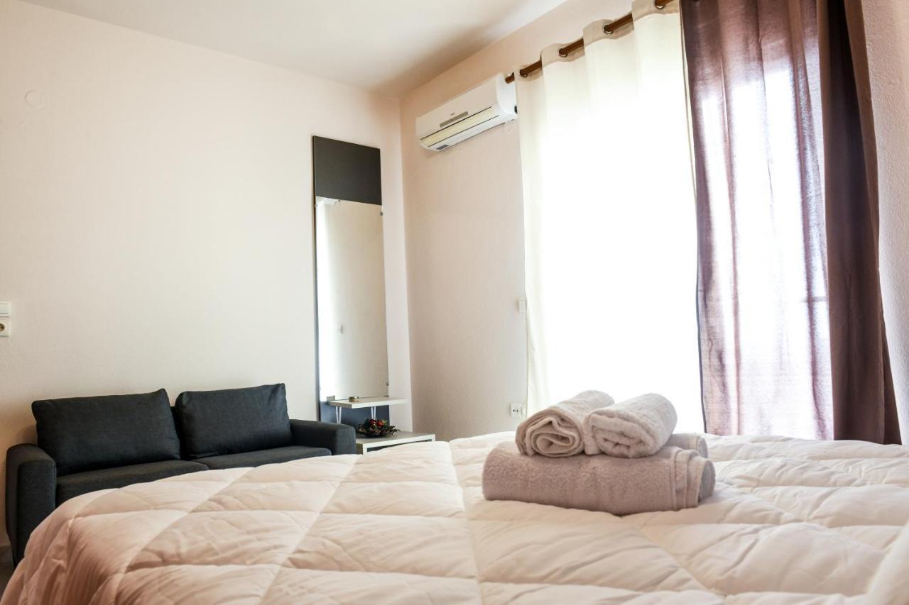 Papi's Free Parking 2 - 1 Bedroom Apartment *